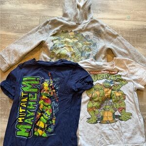 Set of Teenage Mutant Ninja Turtles boy clothes - one sweatshirt & two T-shirts
